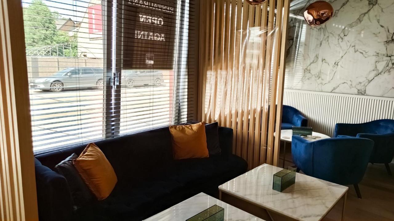 陶尔米纳布鲁塞尔机场酒店 扎芬特姆 外观 照片